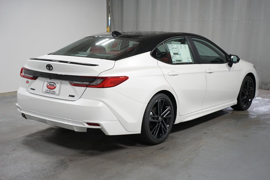 2025 Toyota Camry XSE 8