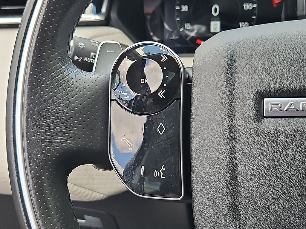 Thumbnail: 2019 Land Rover Range Rover Velar - 23