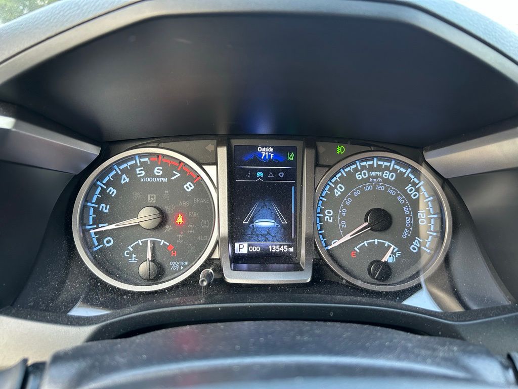 2023 Toyota Tacoma SR5 22