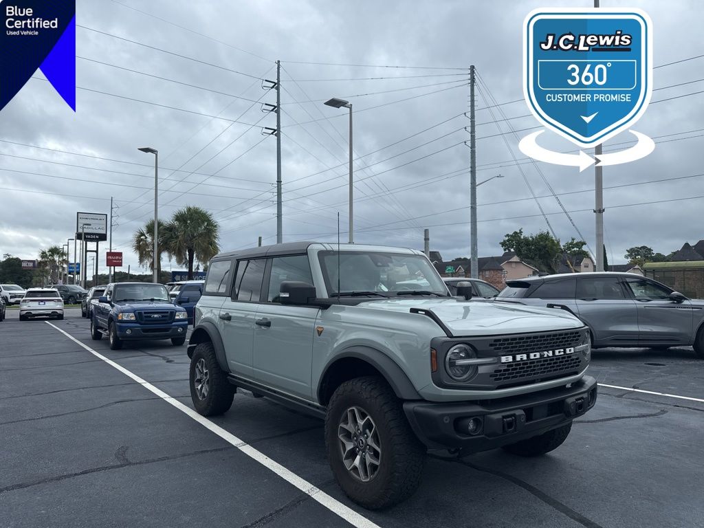 2022 Ford Bronco Badlands Advanced