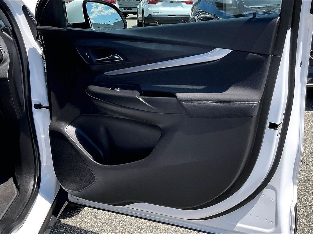 2023 Chevrolet Bolt EUV — photo 12
