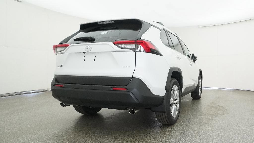 Thumbnail: 2025 Toyota RAV4 - 22