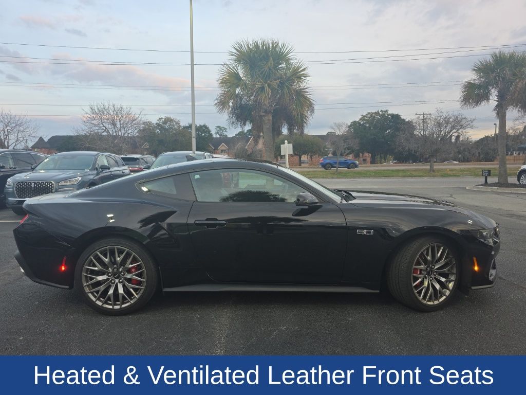 2025 Ford Mustang GT Premium Fastback