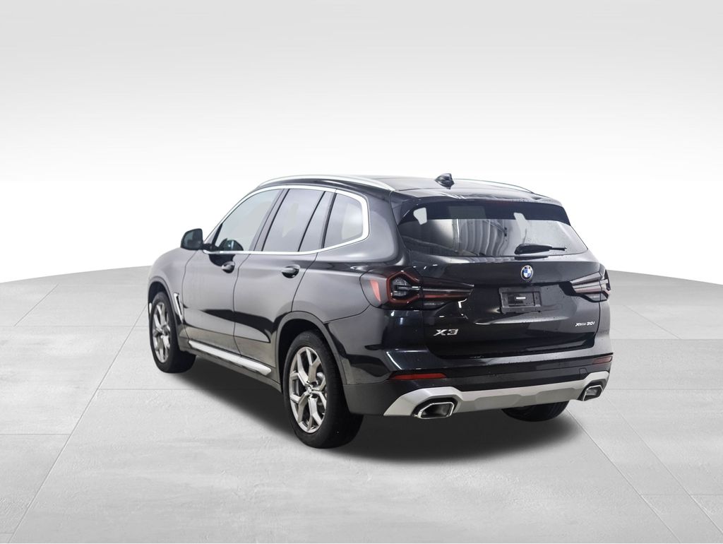 Thumbnail: 2022 BMW X3 - 3