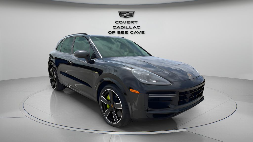 Used Car 2023 Porsche Cayenne E-hybrid  Turbo S For Sale Under $130,000 In Austin, Texas