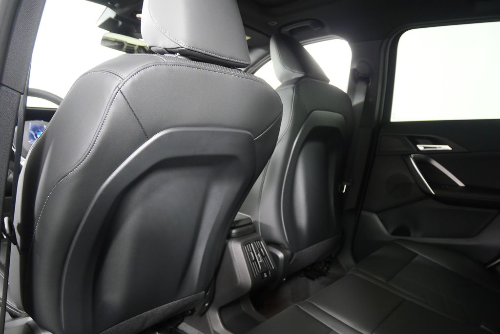 Thumbnail: 2026 BMW X1 - 16