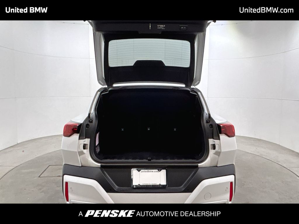 Thumbnail: 2025 BMW X2 - 22