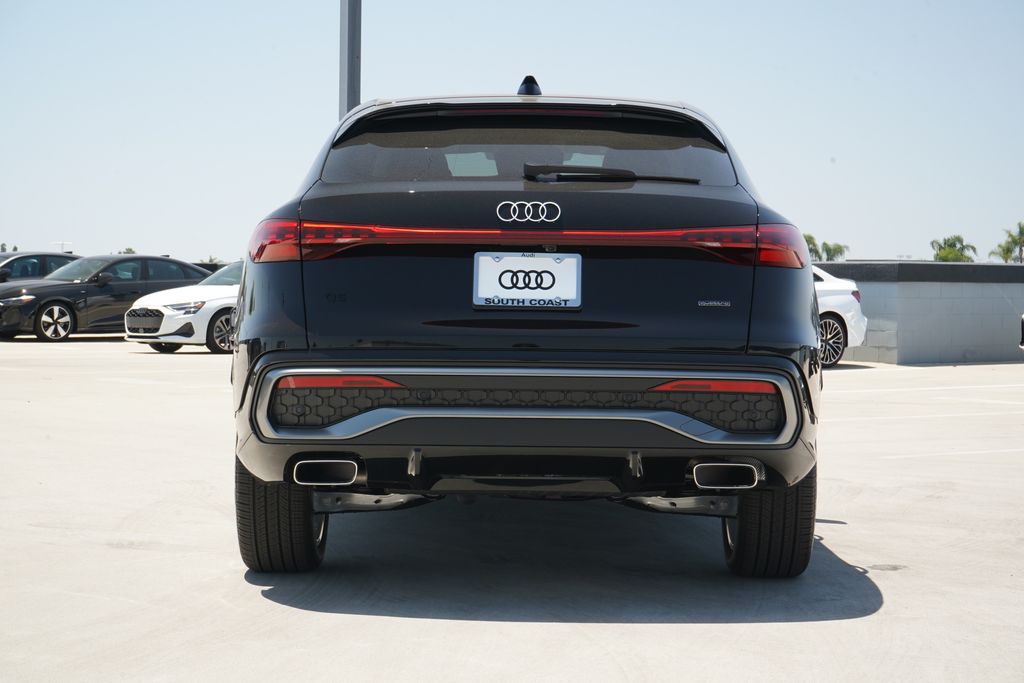 Thumbnail: 2026 Audi Q5 - 4