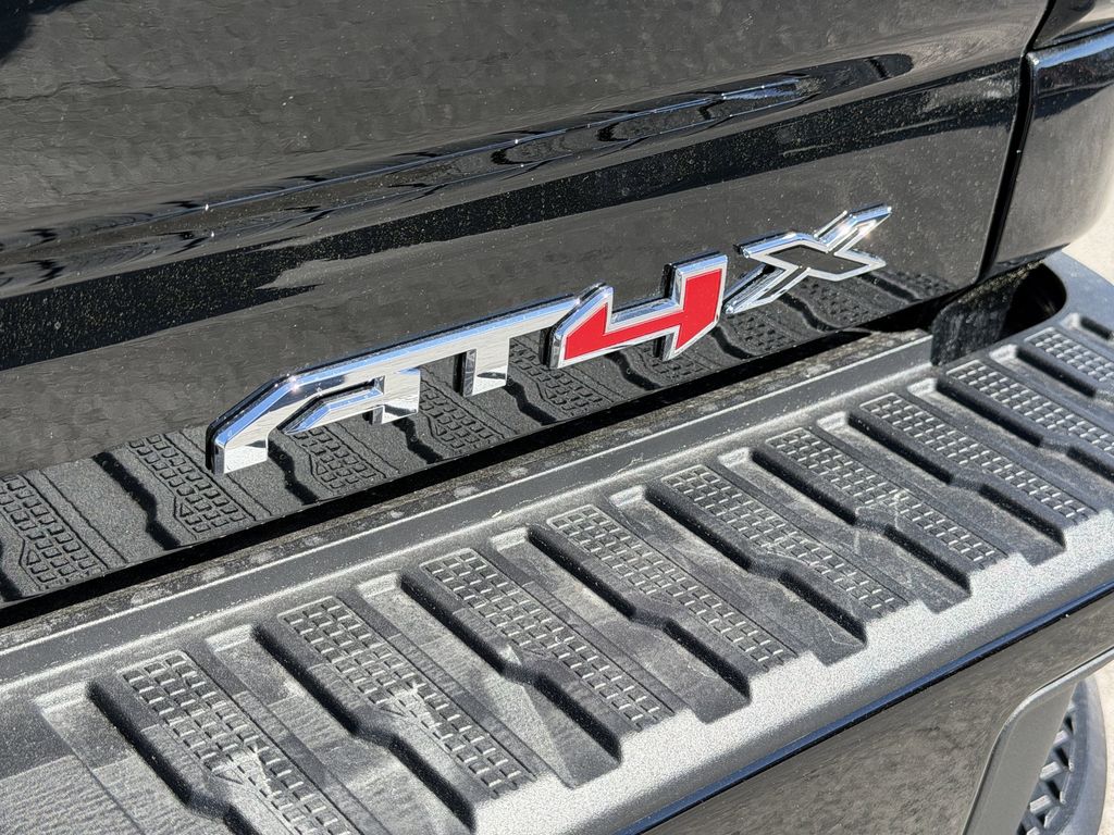 new 2026 GMC Sierra 2500HD car, priced at $98,525