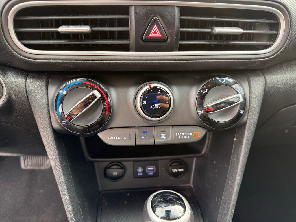 Thumbnail: 2019 Hyundai Kona - 19