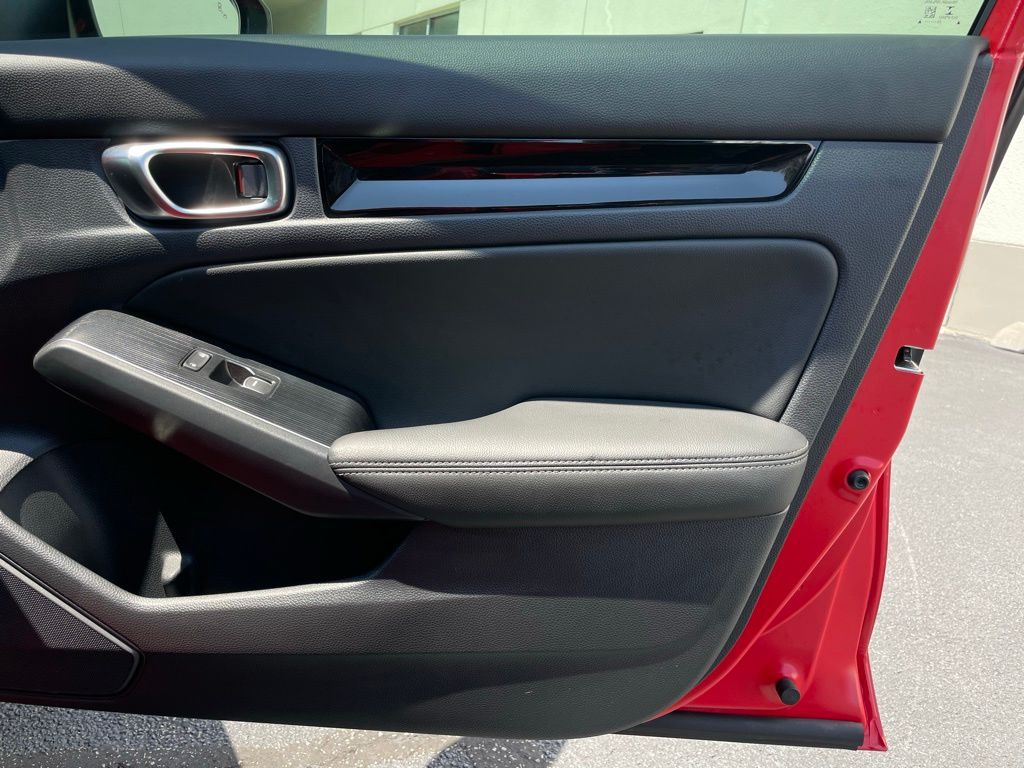 Thumbnail: 2022 Honda Civic - 30