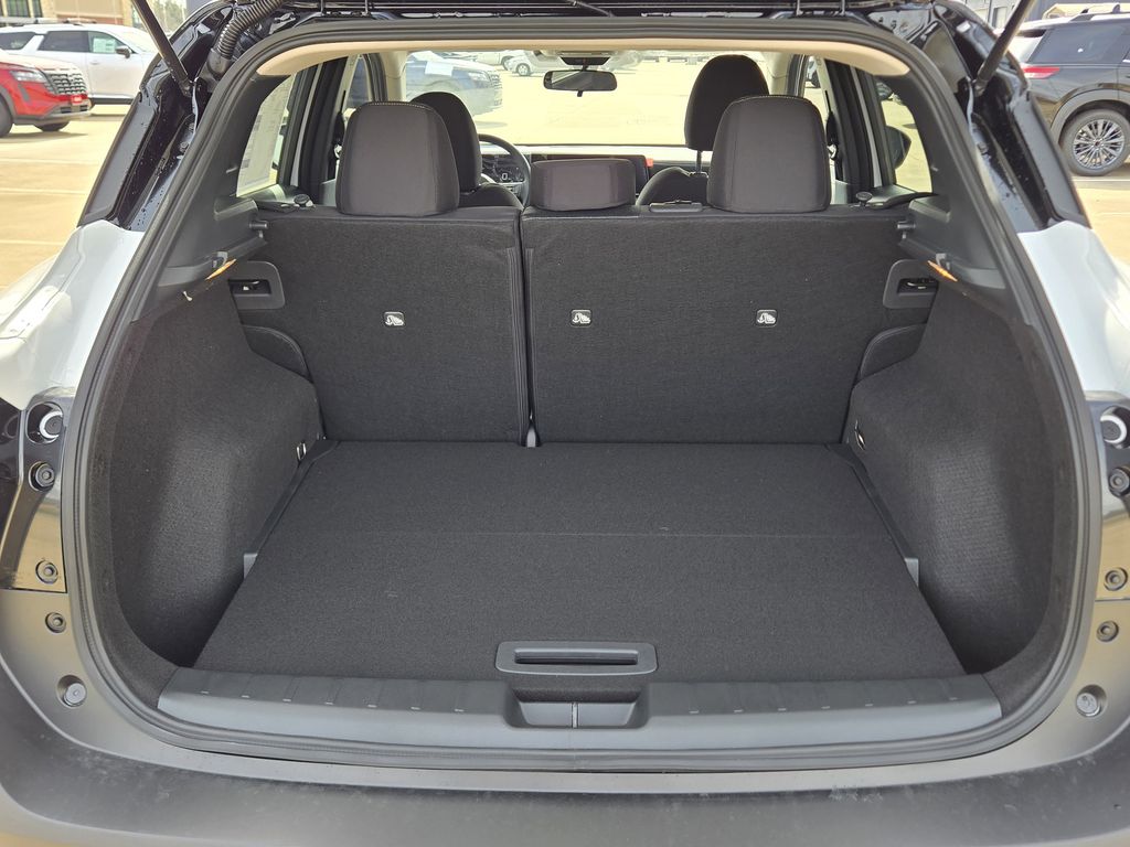 2026 Nissan Kicks SV - 4