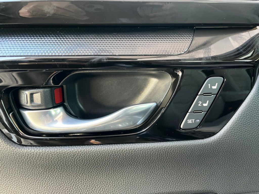 Thumbnail: 2026 Honda CR-V - 6