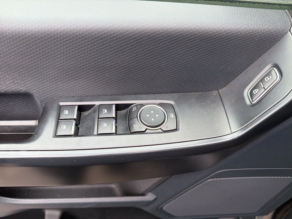 used 2022 Ford F-150 car, priced at $27,250