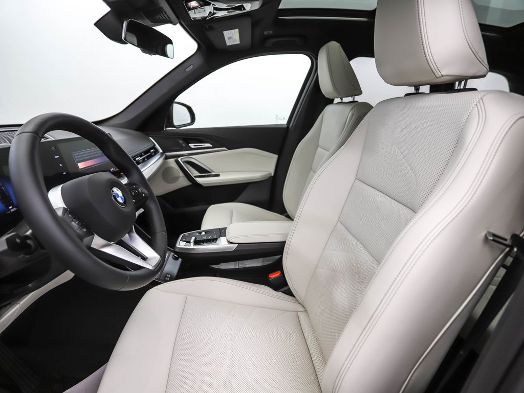 Thumbnail: 2026 BMW X1 - 12