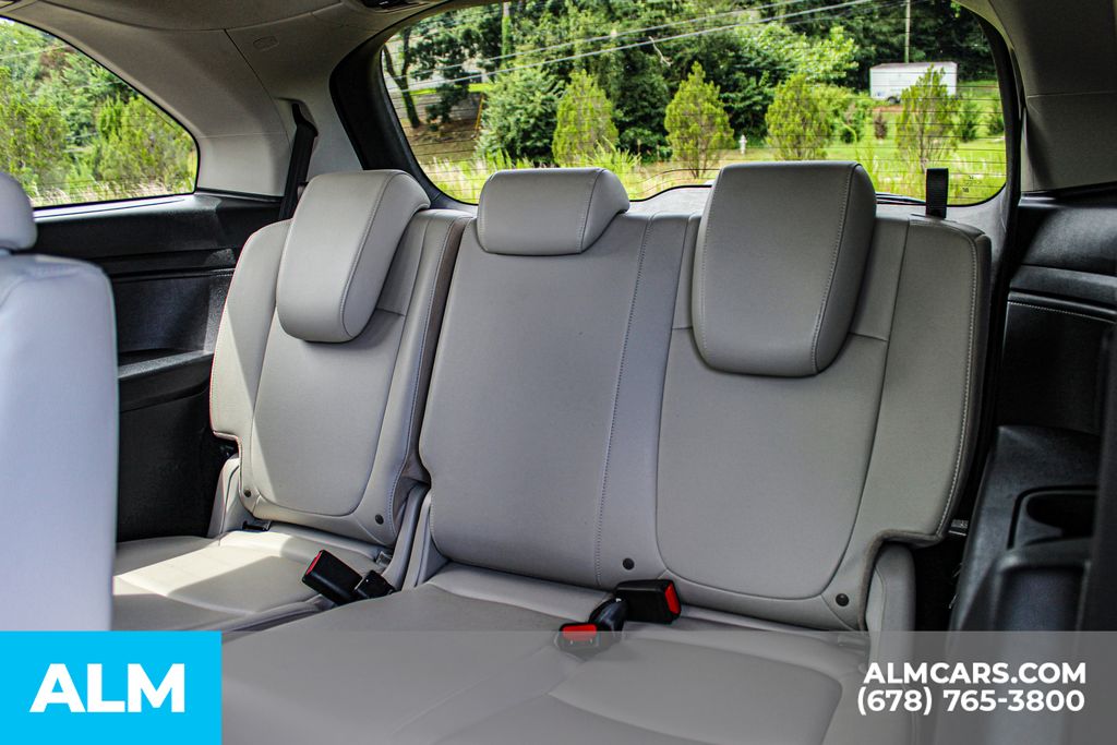 Used 2025 Blue Honda EX-L image 18