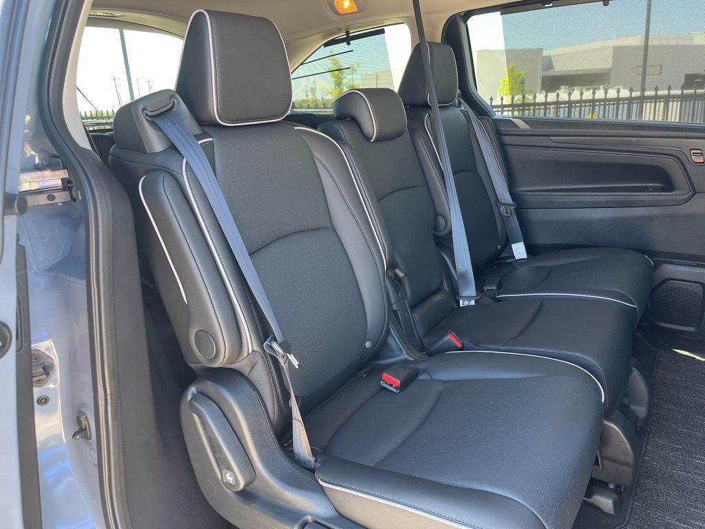 Thumbnail: 2026 Honda Odyssey - 28