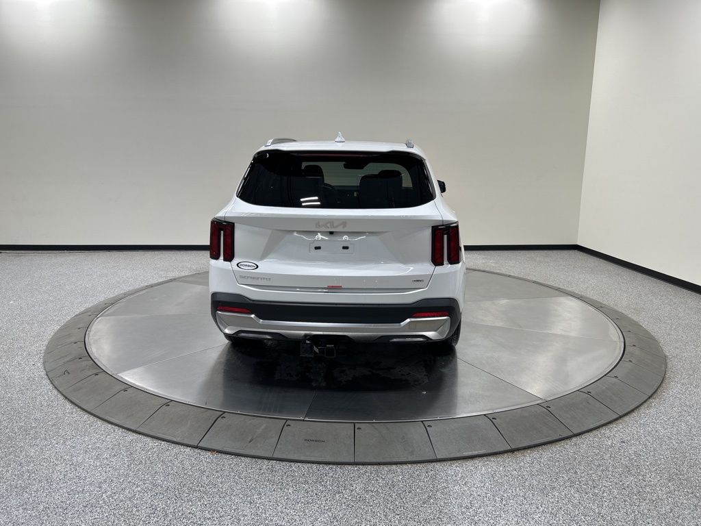 new 2026 Kia Sorento Hybrid car, priced at $43,415