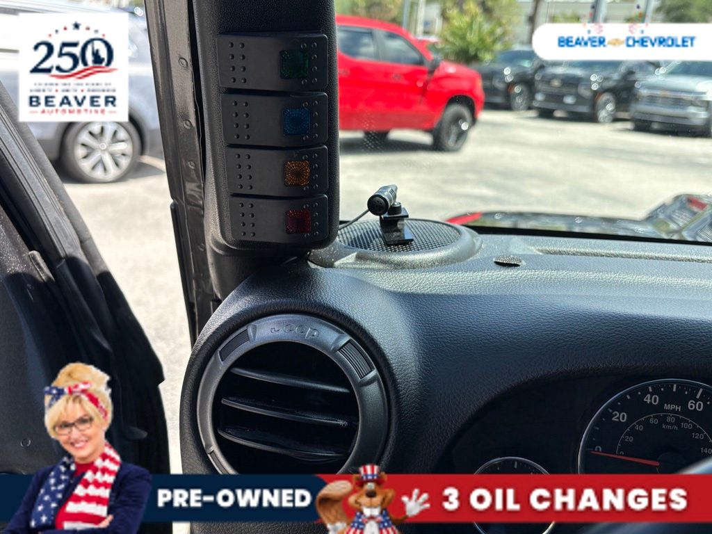 Used 2018 Jeep Wrangler JK SUV