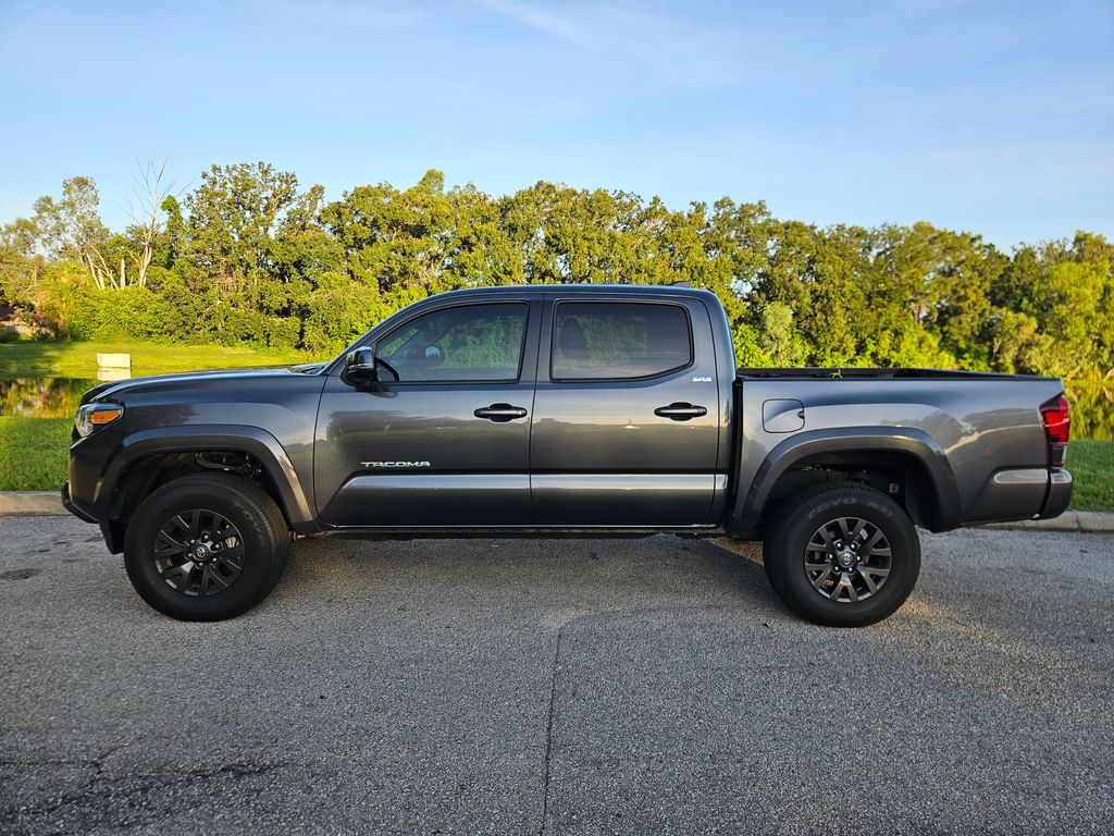 Thumbnail: 2022 Toyota Tacoma - 2