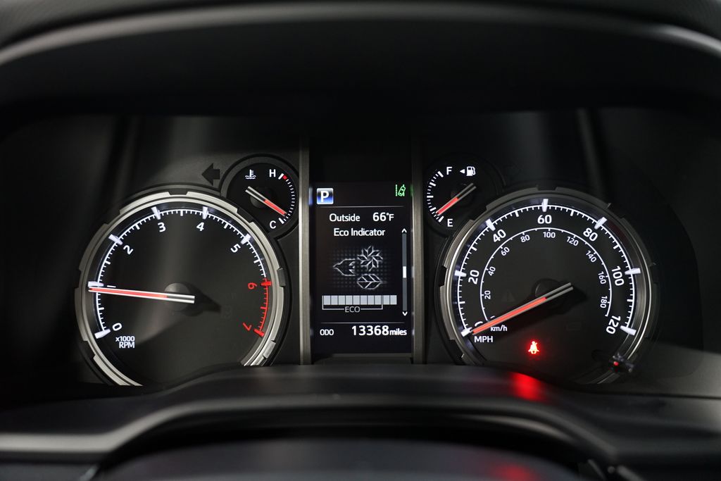 2024 Toyota 4Runner TRD Off Road 16