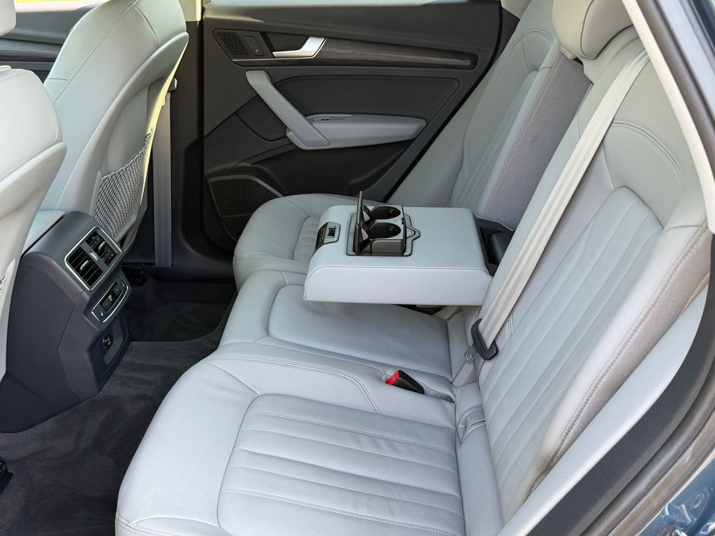 Thumbnail: 2018 Audi Q5 - 14