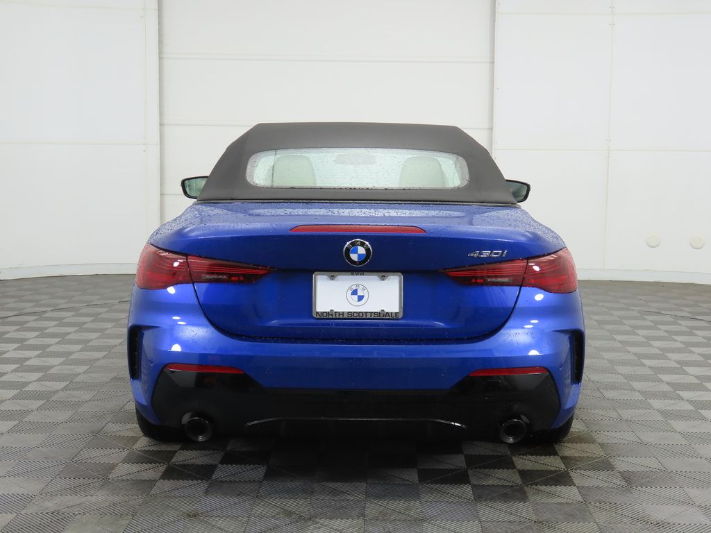 Thumbnail: 2026 BMW 4 Series - 14