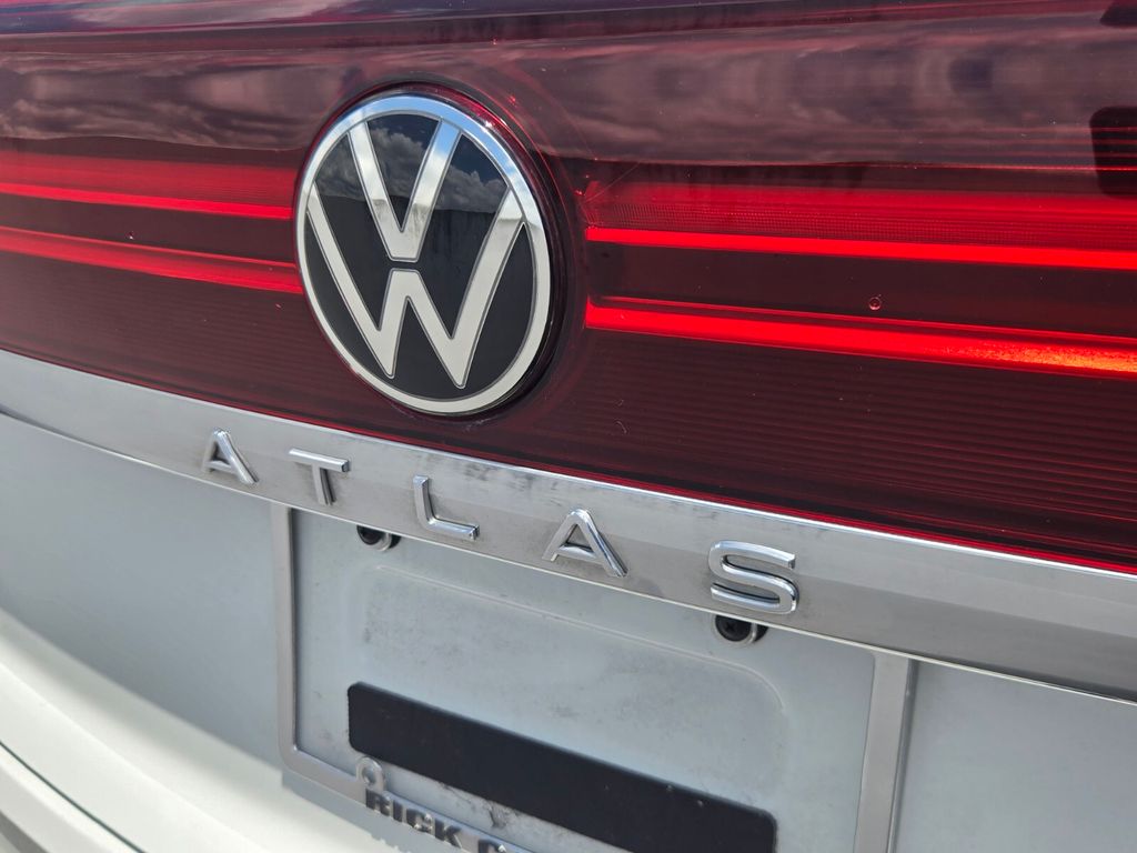 2024 Volkswagen Atlas - $27,000