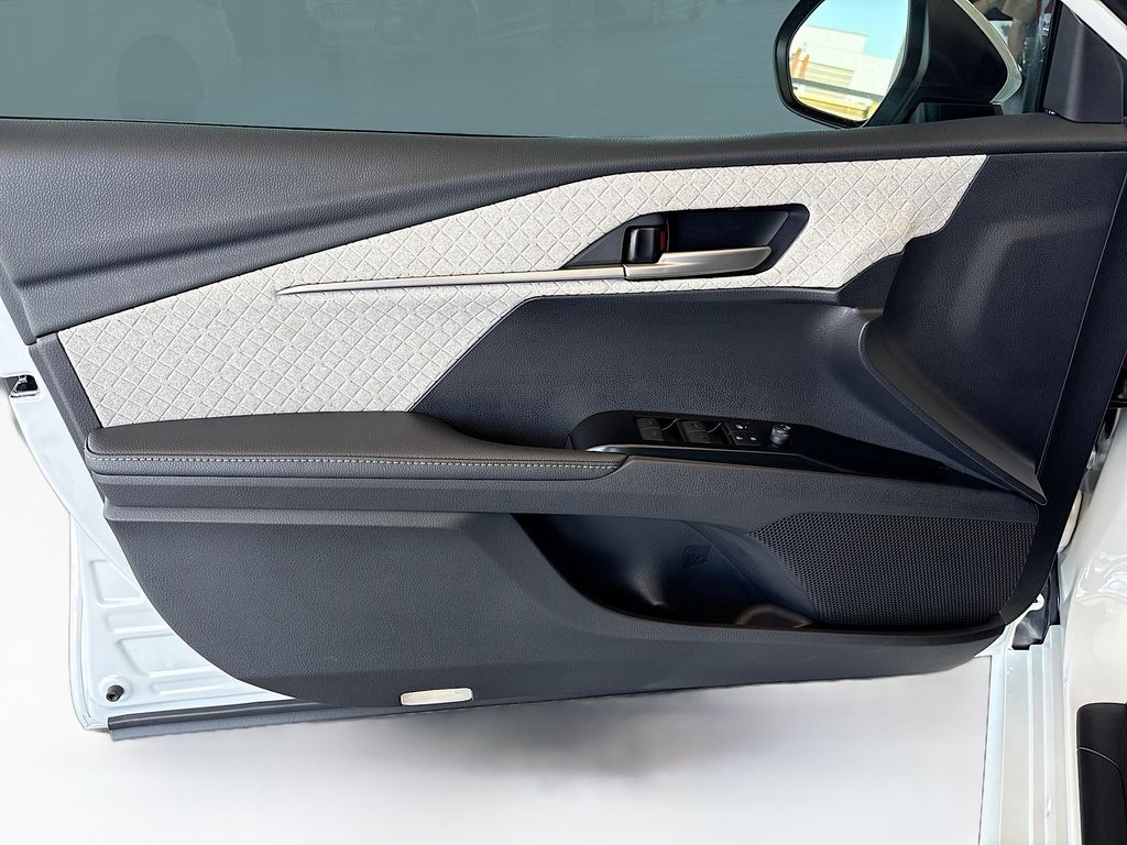 Thumbnail: 2026 Toyota Camry - 23