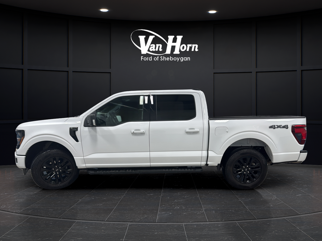 Used 2025 Oxford White Ford XLT image 6