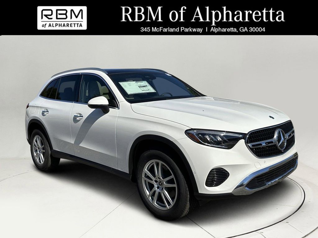 2025 Mercedes-Benz GLC GLC 300 1