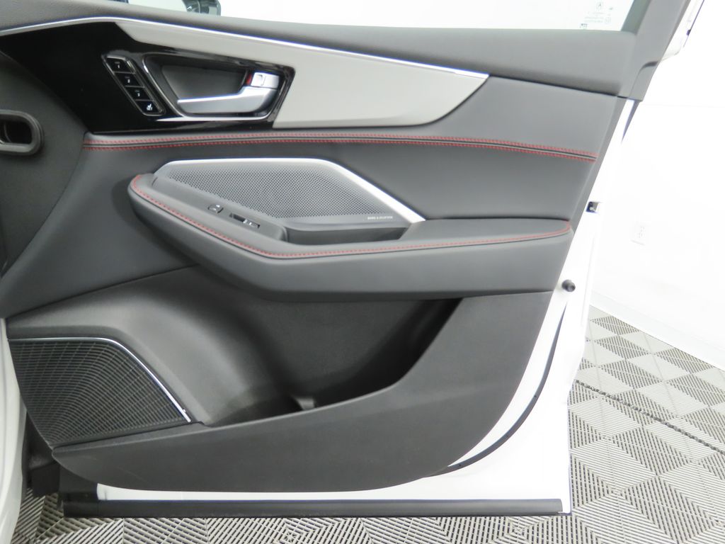 2025 Acura MDX Base 25