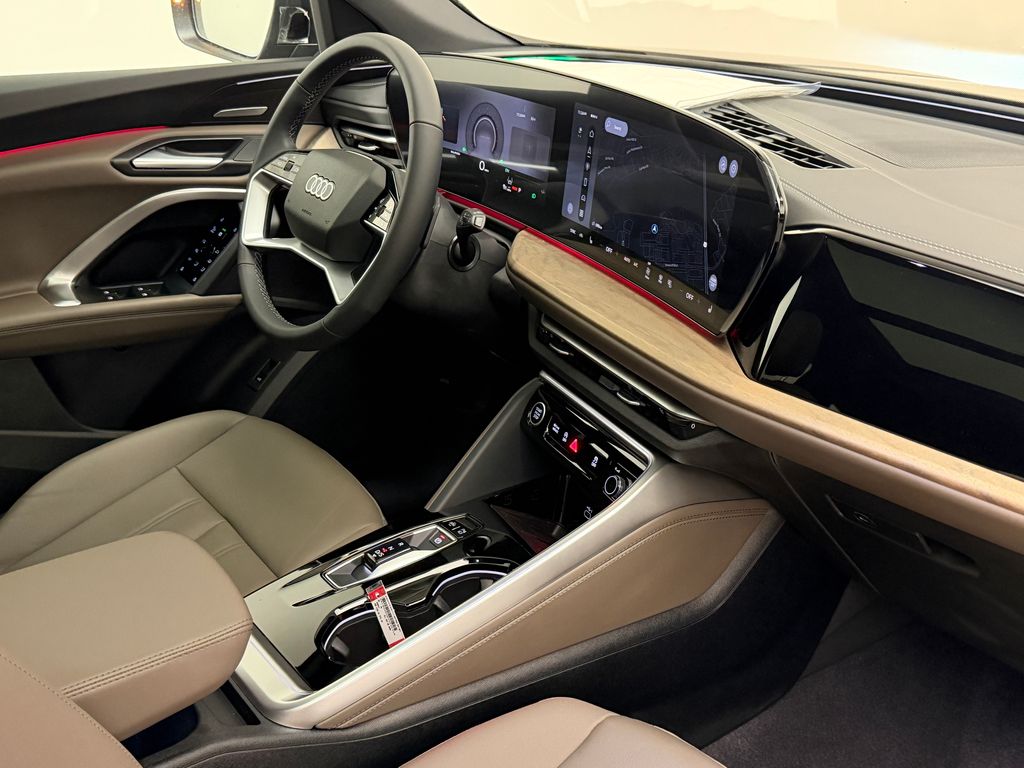 Thumbnail: 2026 Audi Q5 - 13