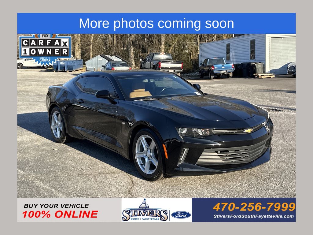 2017 Chevrolet Camaro 1LT Coupe RWD