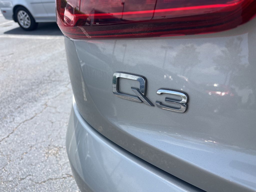 Thumbnail: 2017 Audi Q3 - 5