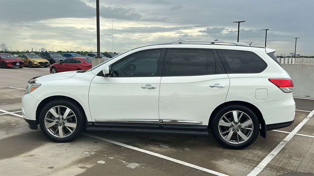 2014 Nissan Pathfinder Platinum White at Toyota of Kenner