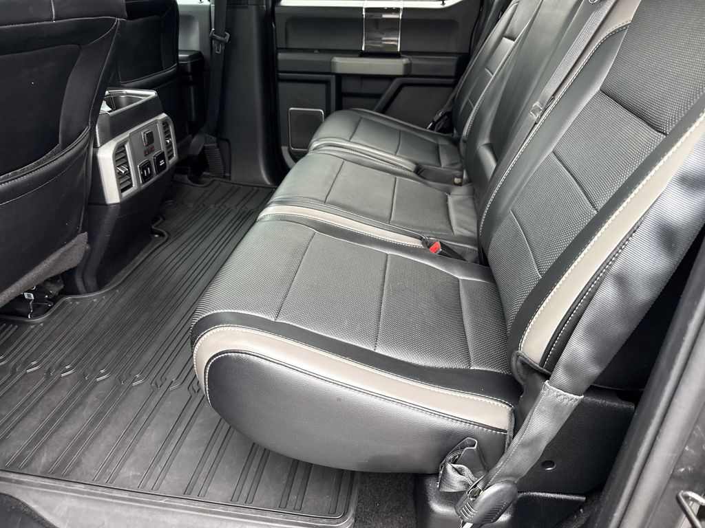 2018 Magnetic Metallic Ford F-150 Raptor 4X4 Truck