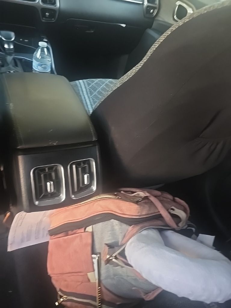 Thumbnail: 2023 Kia Sorento - 13