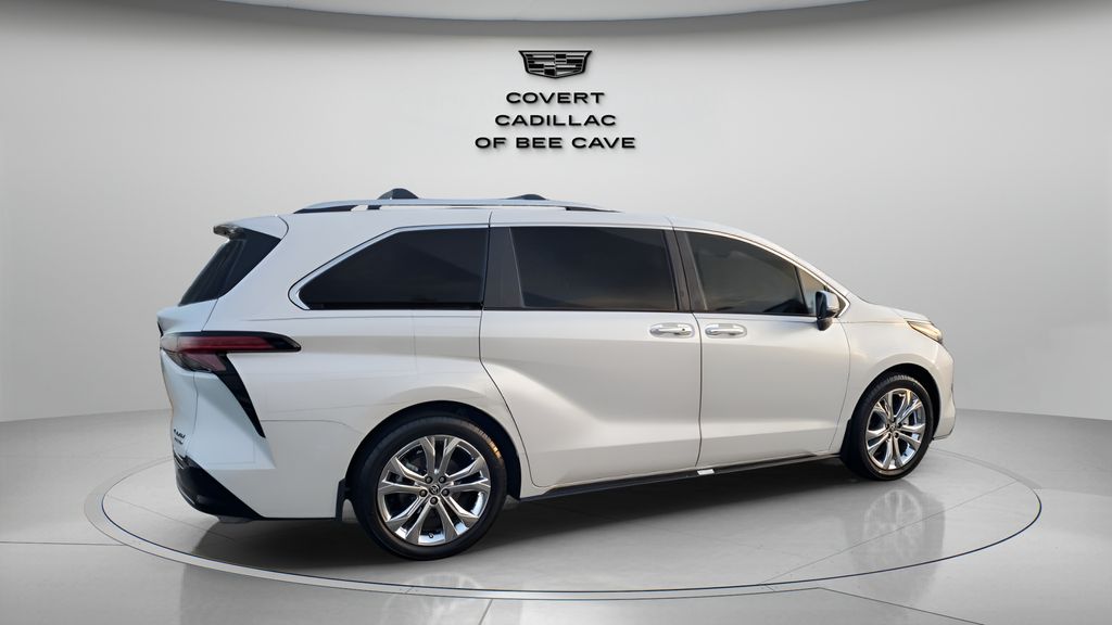 Used Car 2023 Toyota Sienna  Platinum For Sale Under $60,000 In Austin, Texas