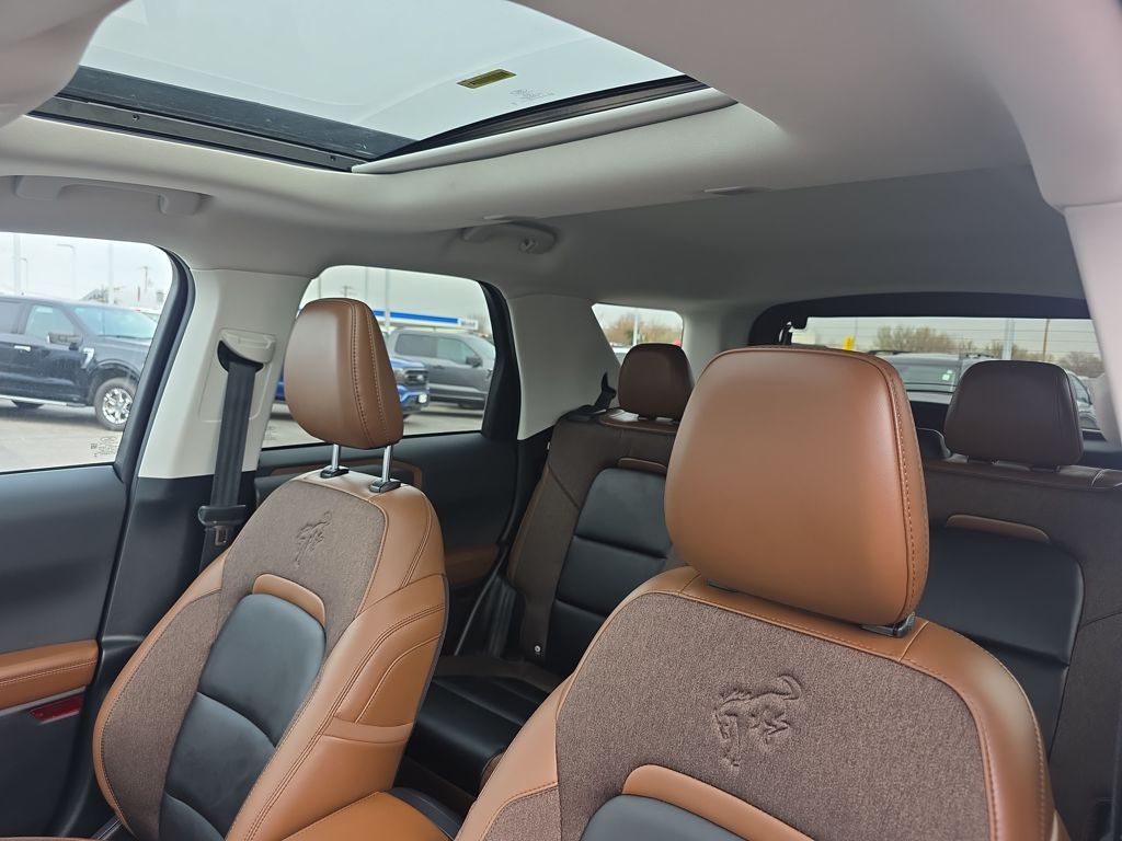 Certified Used 2025 Gray Ford Outer Banks image 22