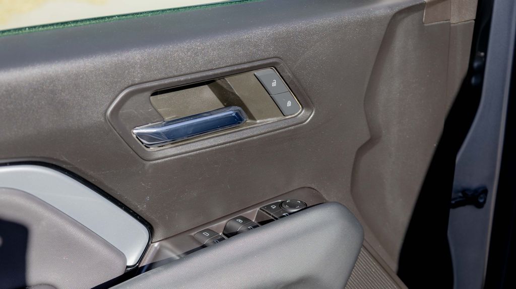 Used 2023 Chevrolet Colorado Z71 4D Crew Cab