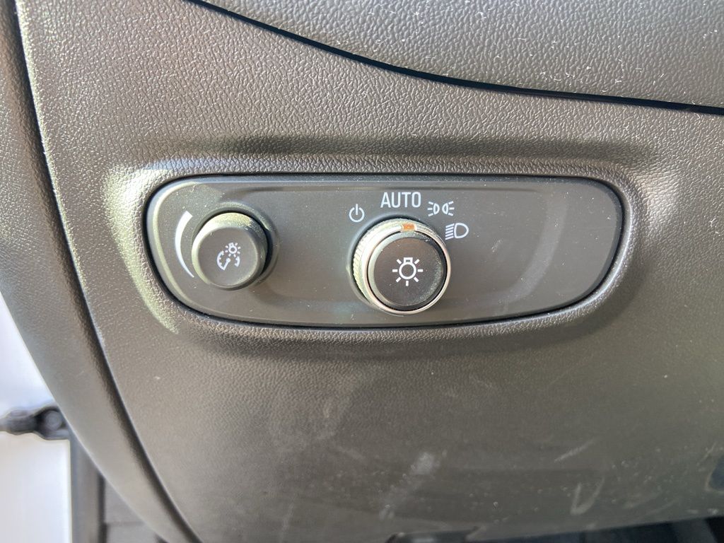 2022 Chevrolet Equinox LT 16