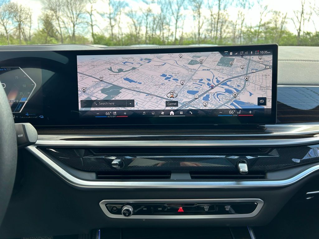 2024 BMW X5 xDrive50e 32