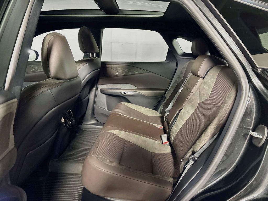 2025 Lexus RX 450h+ Luxury