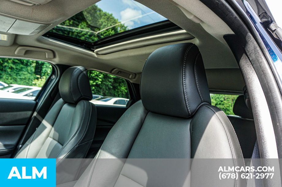 Used 2024 Blue Mazda 2.5 S Preferred Package image 18