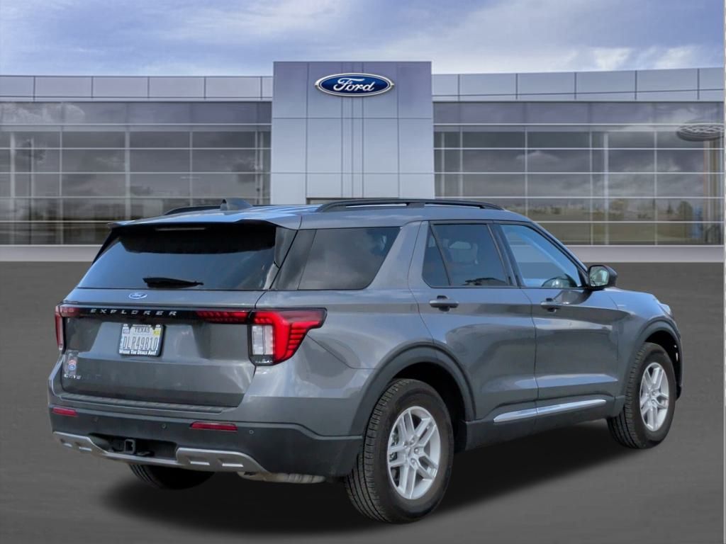 2025 Ford Explorer Active - 4