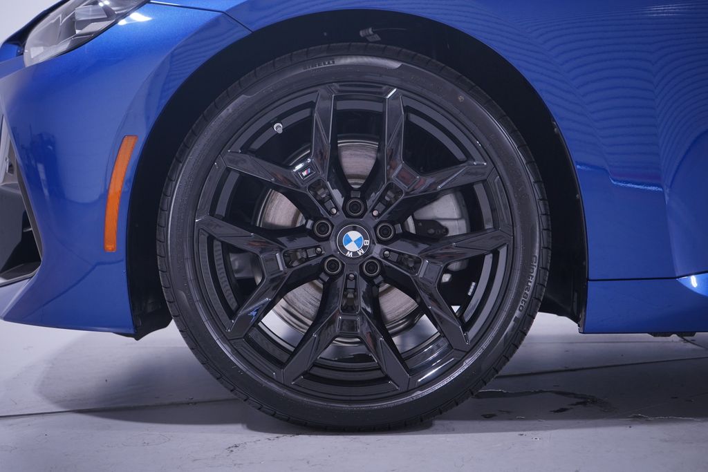 Thumbnail: 2025 BMW 2 Series - 2