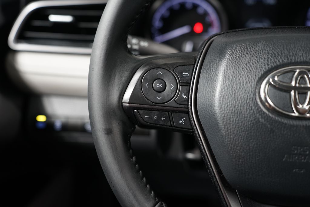 2023 Toyota Camry SE 14