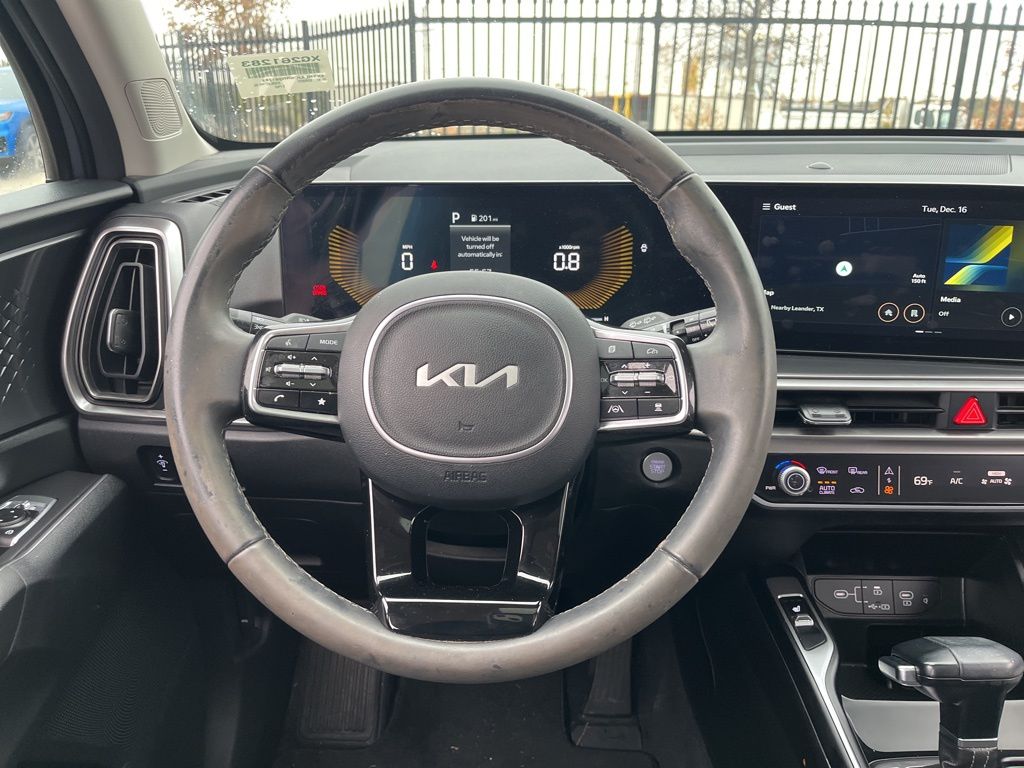 Thumbnail: 2024 Kia Sorento - 15