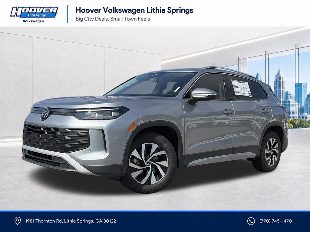 Pyrite Silver Metallic 2026 Volkswagen Tiguan SUV / Crossover Front-Wheel Drive 8-Speed Automatic